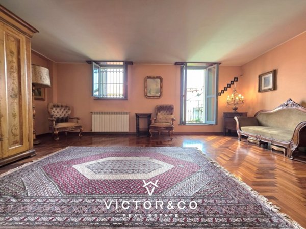 appartamento in vendita a Novara in zona Centro Città