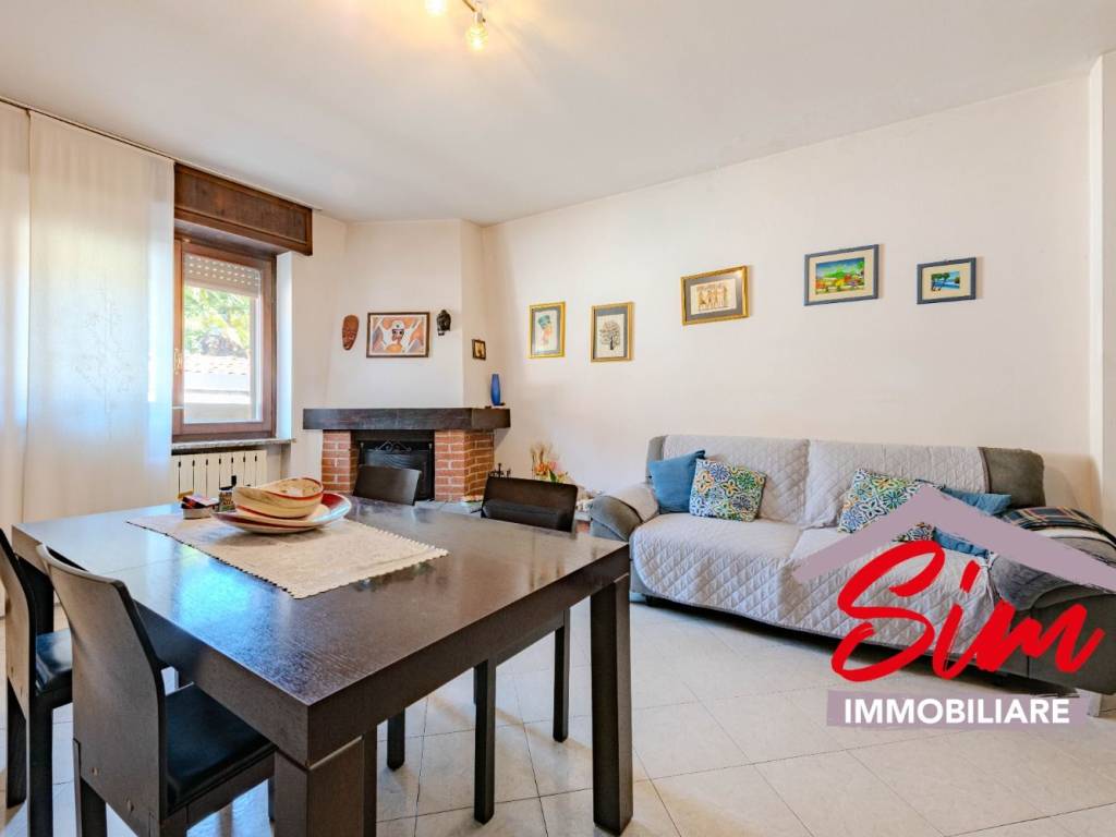 casa indipendente in vendita a Novara in zona zona Sant'Agabio