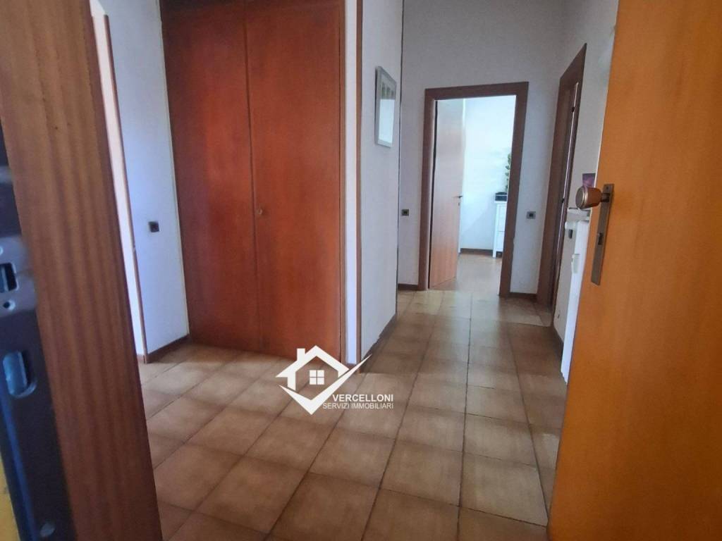 appartamento in vendita a Novara in zona Corso Torino