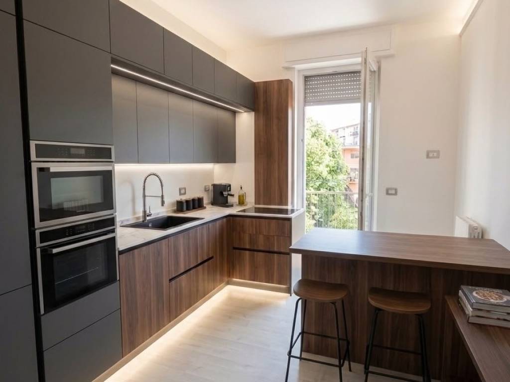appartamento in vendita a Novara in zona Centro Città