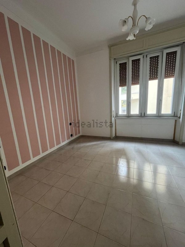 appartamento in vendita a Novara in zona Centro Città