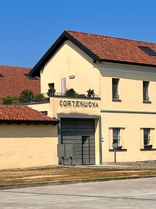casa indipendente in vendita a Novara