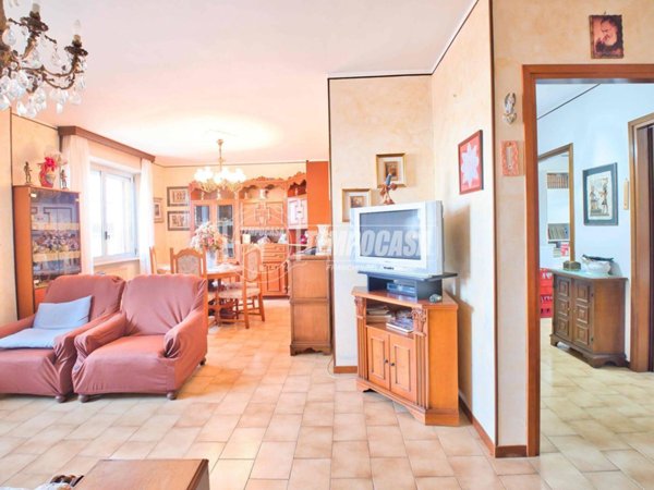appartamento in vendita a Novara in zona zona Cittadella - Villaggio Dalmazia