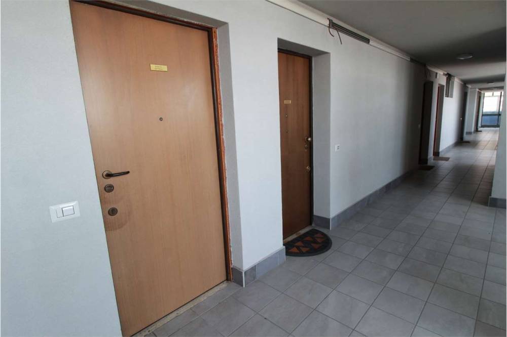appartamento in vendita a Novara in zona zona Cittadella - Villaggio Dalmazia