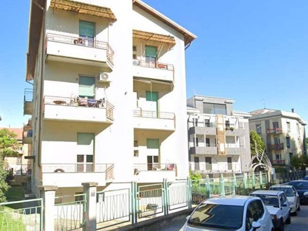 appartamento in vendita a Novara in zona zona Agogna - San Paolo