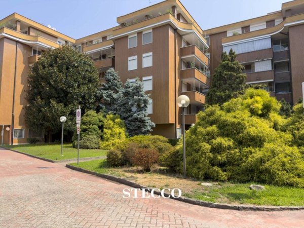 ufficio in vendita a Novara in zona Centro Città