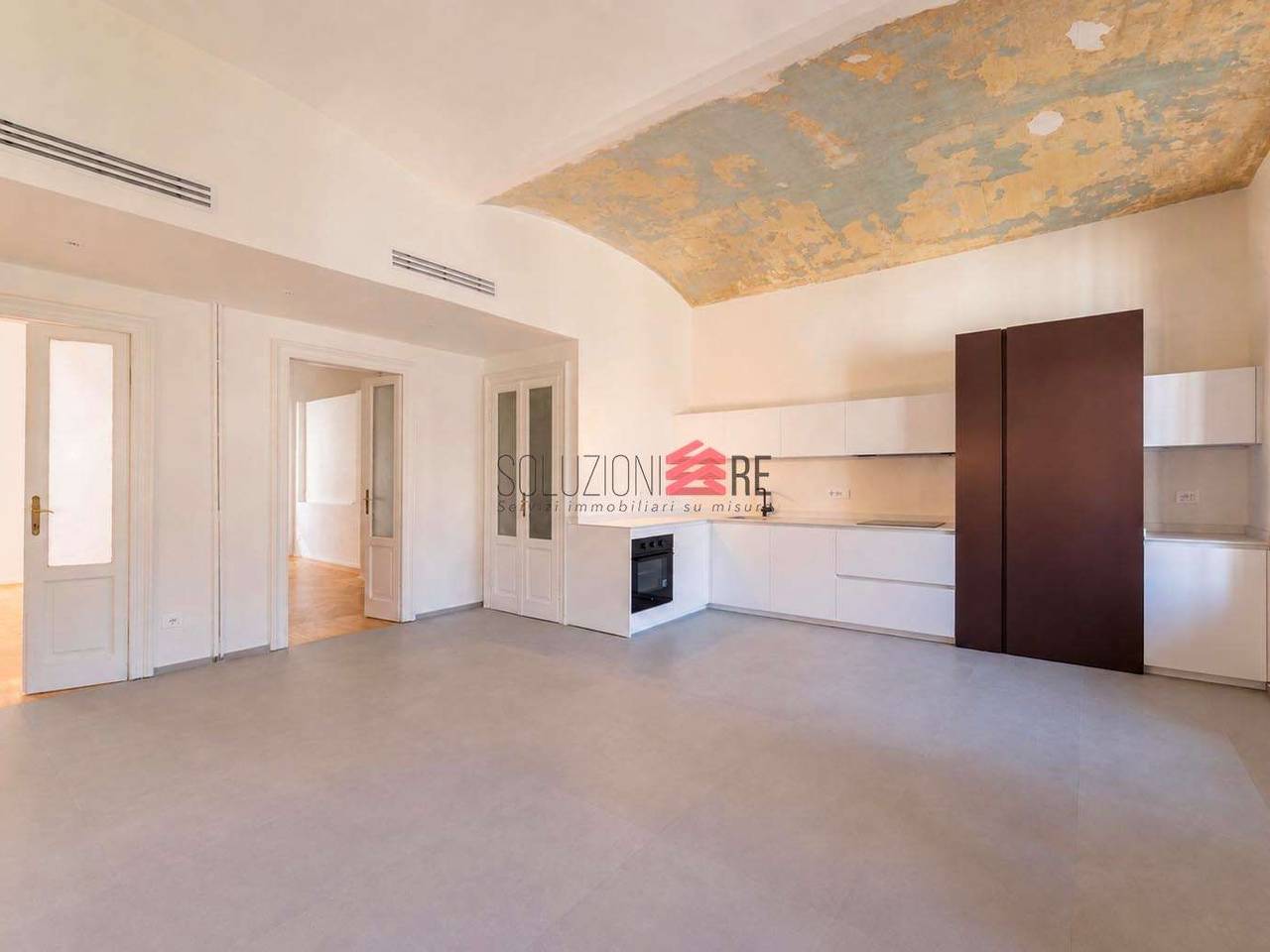 appartamento in vendita a Novara in zona Centro Città