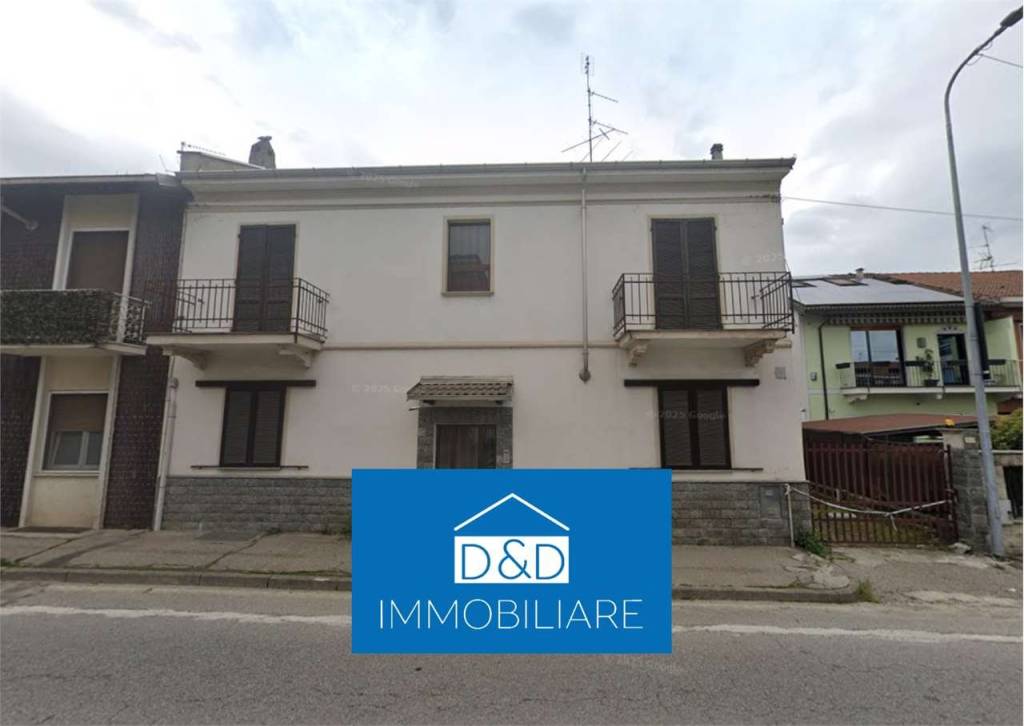 casa indipendente in vendita a Novara in zona Vignale