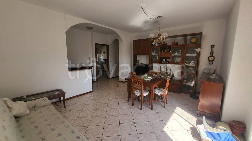 appartamento in vendita a Novara in zona zona Sant'Andrea - San Rocco