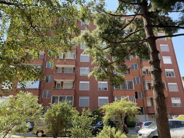 appartamento in vendita a Novara in zona zona Sacro Cuore