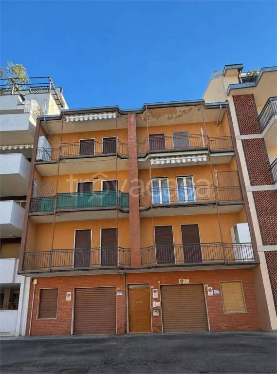 appartamento in vendita a Novara in zona zona San Martino