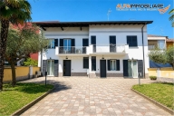 casa indipendente in vendita a Novara in zona zona Sant'Agabio