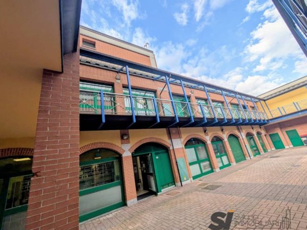 ufficio in vendita a Novara in zona zona Cittadella - Villaggio Dalmazia