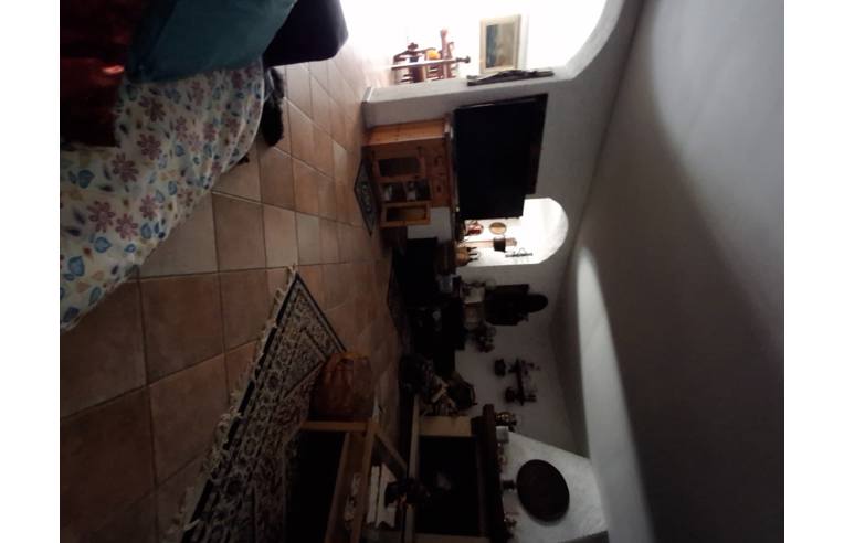 casa indipendente in vendita a Novara in zona zona Porta Mortara