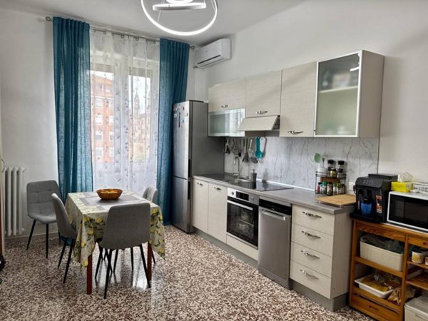 appartamento in vendita a Novara in zona Centro Città