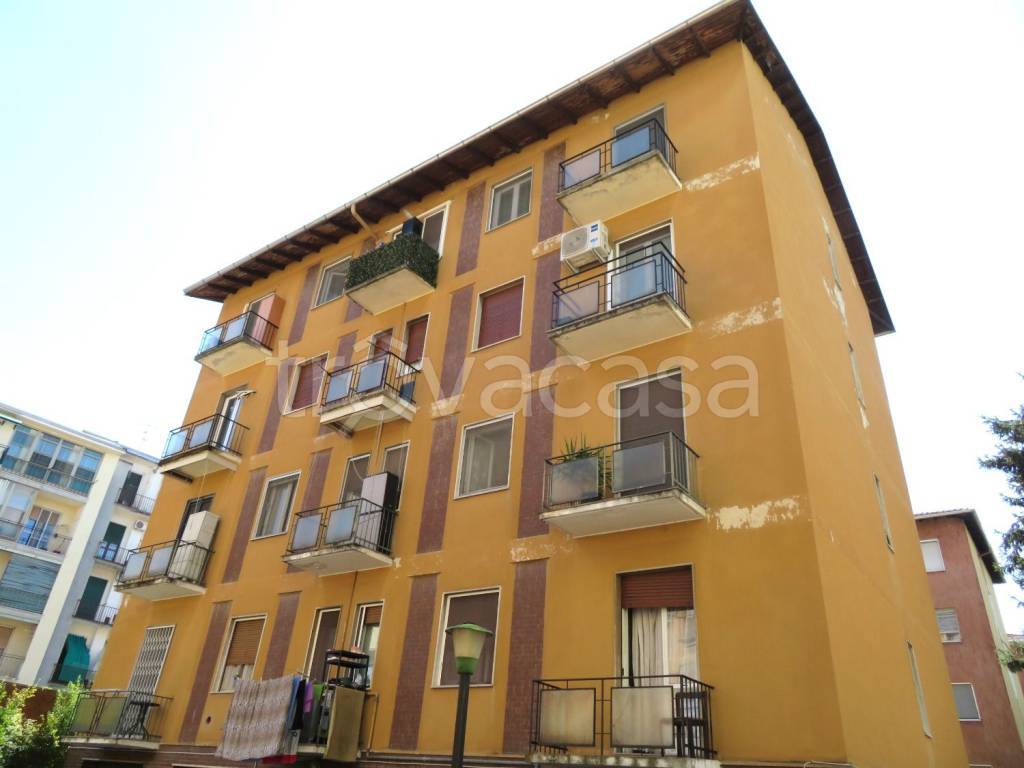 appartamento in vendita a Novara in zona zona Porta Mortara