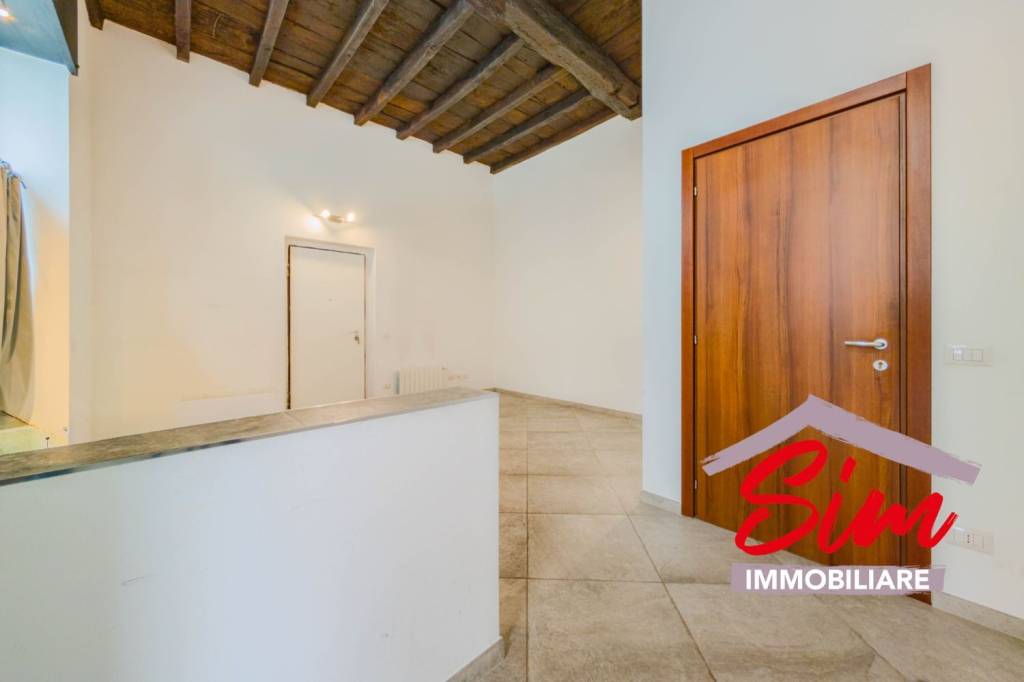 appartamento in vendita a Novara in zona Centro Città