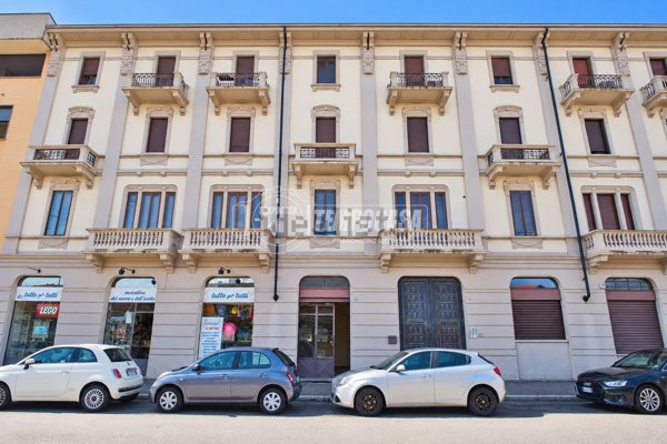 ufficio in vendita a Novara in zona zona Sant'Andrea - San Rocco