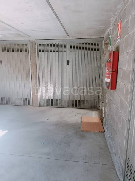 box auto in vendita a Novara in zona zona Sant'Andrea - San Rocco
