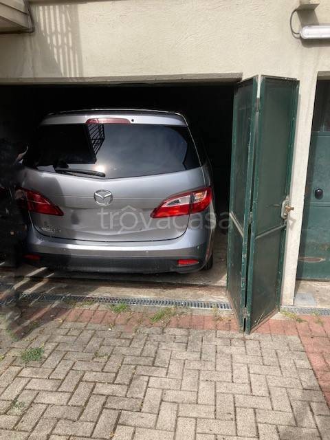ufficio in vendita a Novara in zona Zona Santa Rita