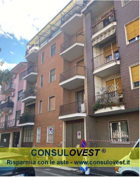 appartamento in vendita a Novara in zona zona Sacro Cuore