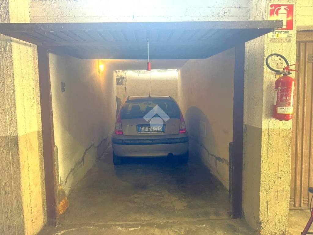 box auto in vendita a Novara in zona zona Sant'Andrea - San Rocco
