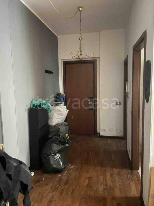 appartamento in vendita a Novara in zona Zona Santa Rita