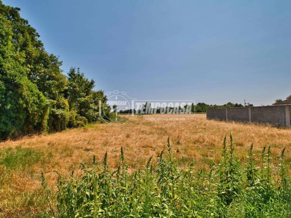 terreno in vendita a Novara in zona zona Sant'Agabio
