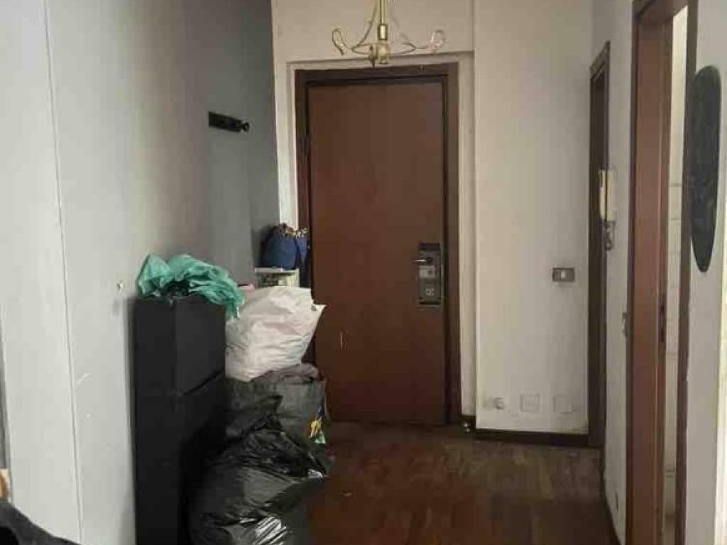 appartamento in vendita a Novara in zona Zona Santa Rita
