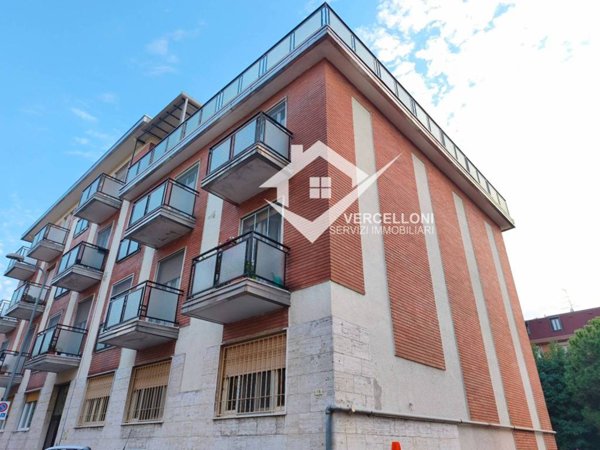 appartamento in vendita a Novara in zona zona Agogna - San Paolo