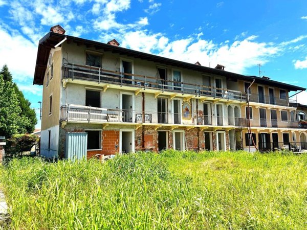 appartamento in vendita ad Oleggio