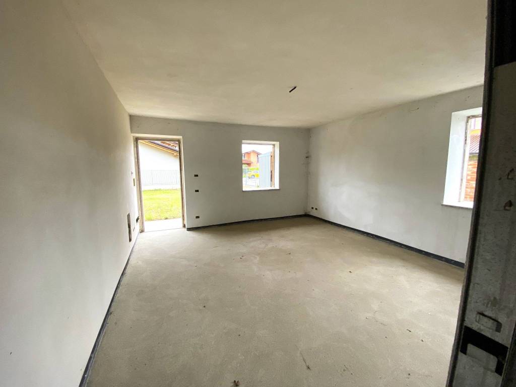 appartamento in vendita ad Oleggio