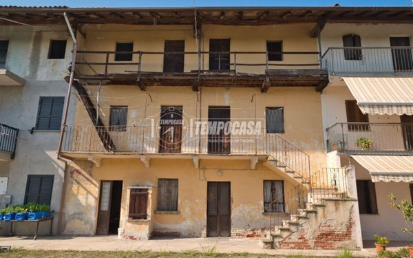 appartamento in vendita ad Oleggio