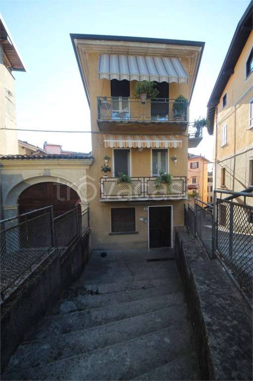 appartamento in vendita ad Oleggio