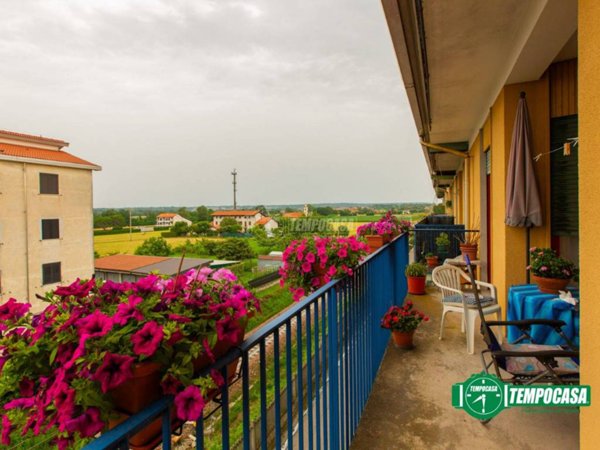 appartamento in vendita ad Oleggio