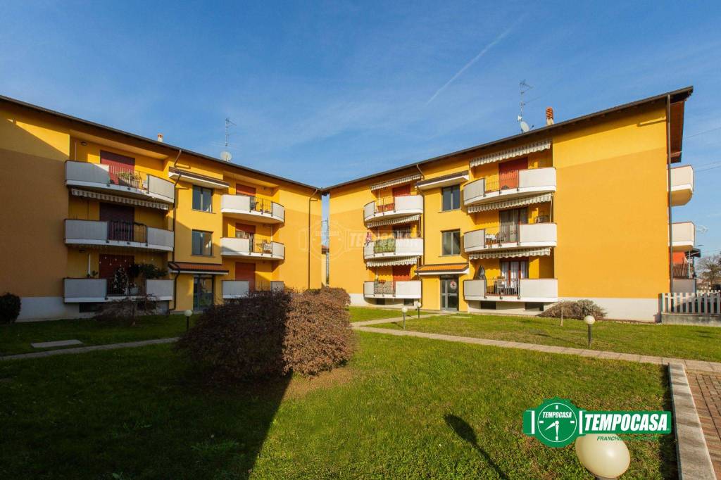 appartamento in vendita ad Oleggio