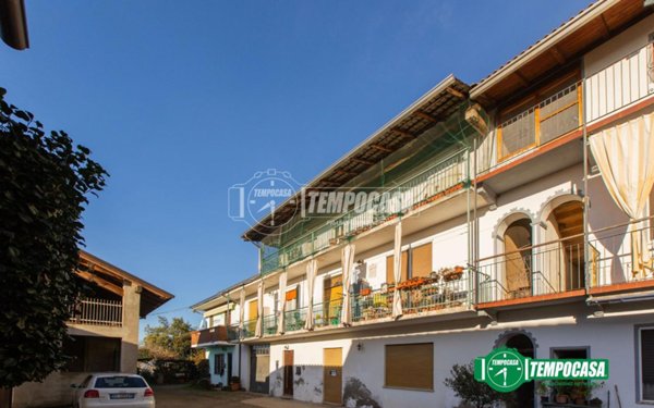 appartamento in vendita ad Oleggio