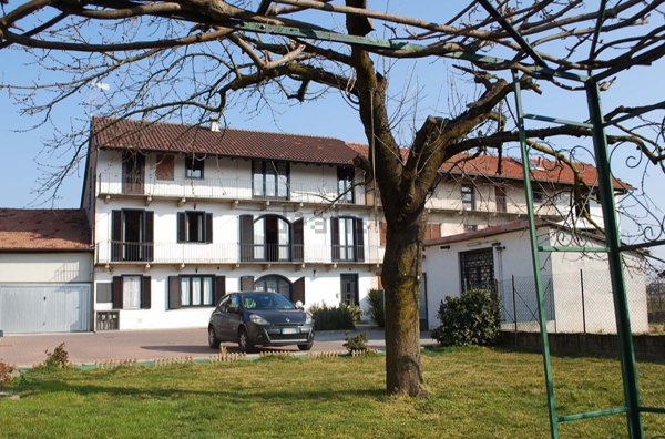 appartamento in vendita ad Oleggio