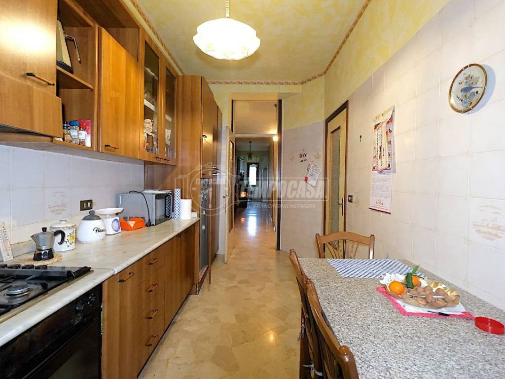 appartamento in vendita ad Oleggio