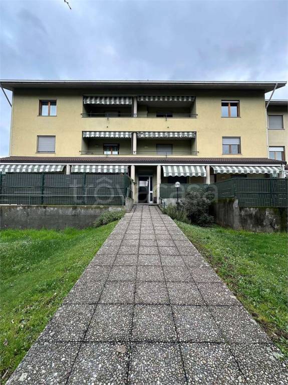 appartamento in vendita ad Oleggio