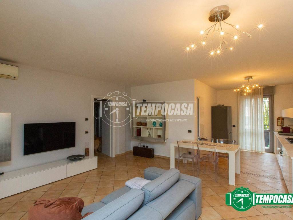 appartamento in vendita ad Oleggio