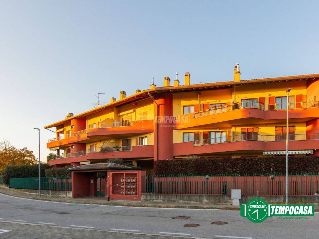 appartamento in vendita ad Oleggio