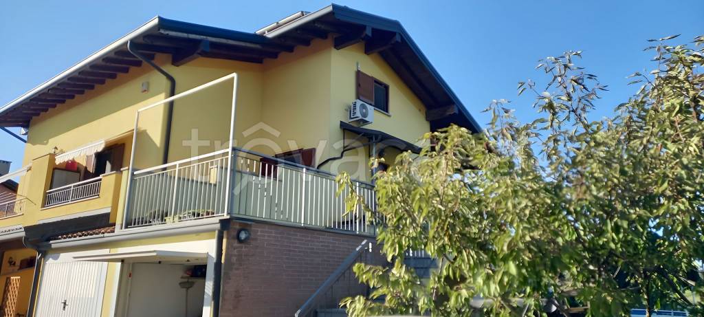 appartamento in vendita ad Oleggio
