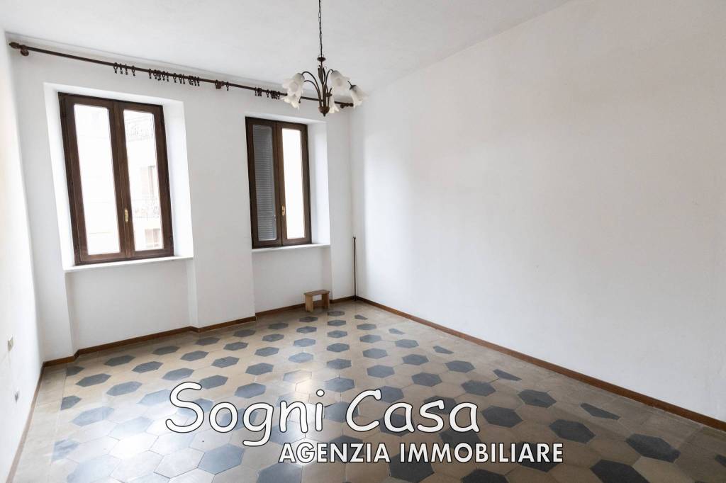 appartamento in vendita ad Oleggio