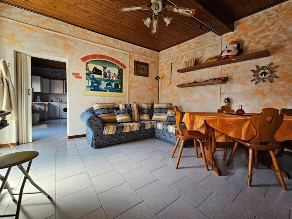 appartamento in vendita ad Oleggio