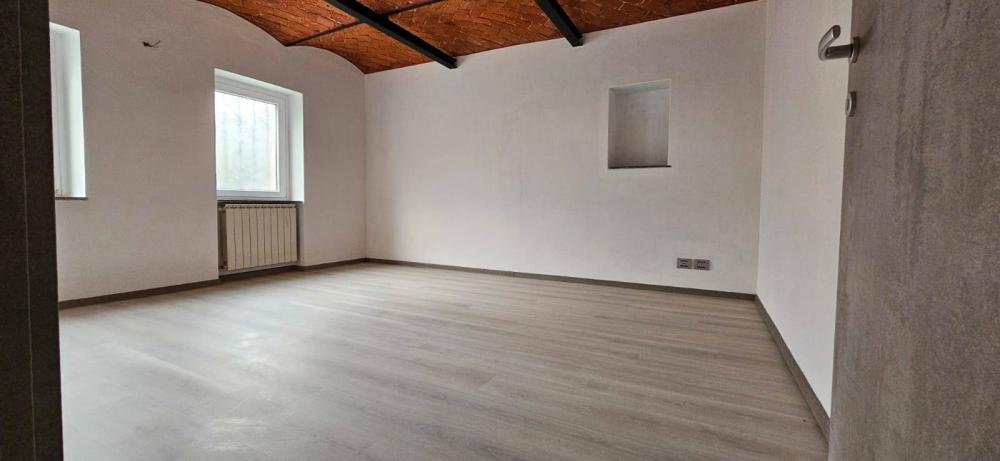 appartamento in vendita ad Oleggio