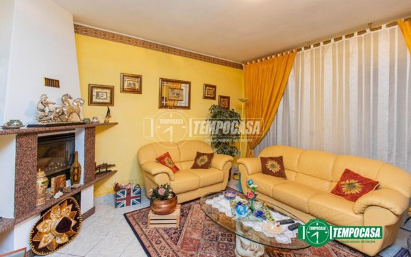 appartamento in vendita ad Oleggio