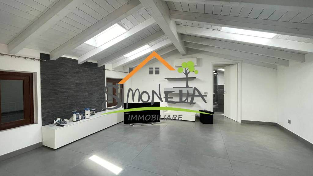 appartamento in vendita ad Oleggio