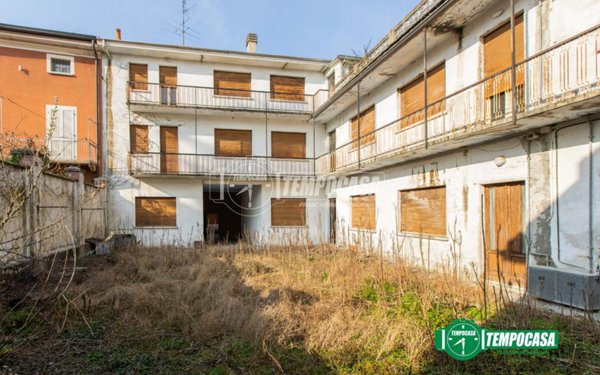 appartamento in vendita ad Oleggio