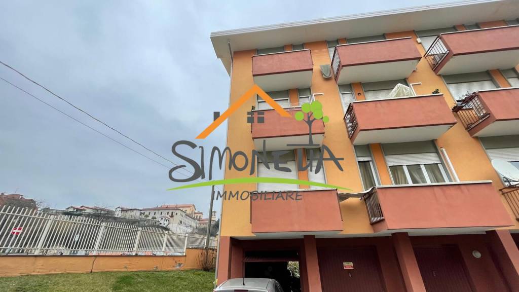 appartamento in vendita ad Oleggio